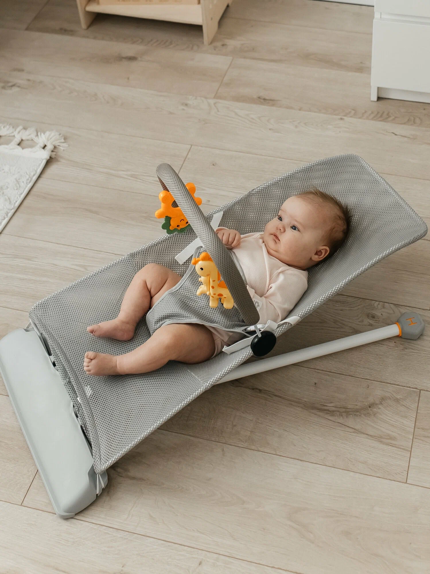 Шезлонг BABYROX Mesh для детей до 2 лет